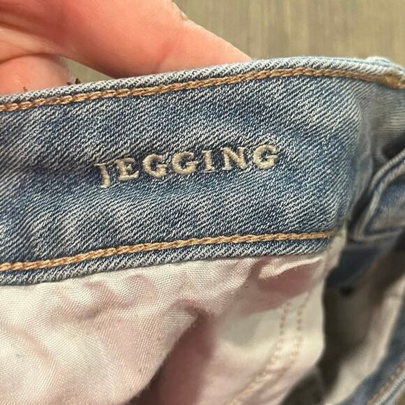 American Eagle Jegging Jeans Mid Rise Super Stretch Denim Light Wash Blue Size 6 - Picture 8 of 12